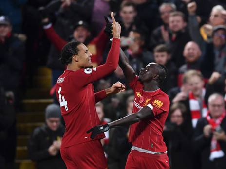 וליברפול חגגה על היריבה הישירה לתואר (GETTY)