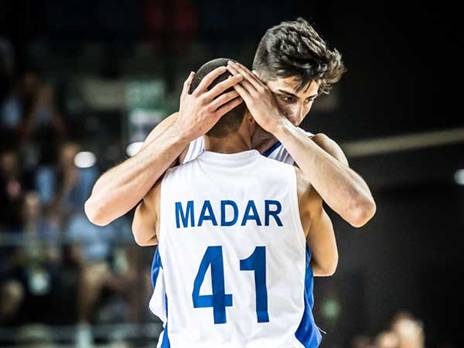 מדר ואבדיה. דוחפים דור שלם (עודד קרני)