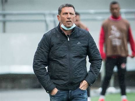 קלינגר. עייף מהשיפוט (עודד קרני)