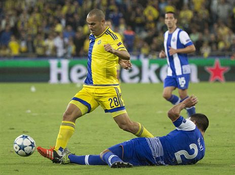חצה את הכביש (GETTY)
