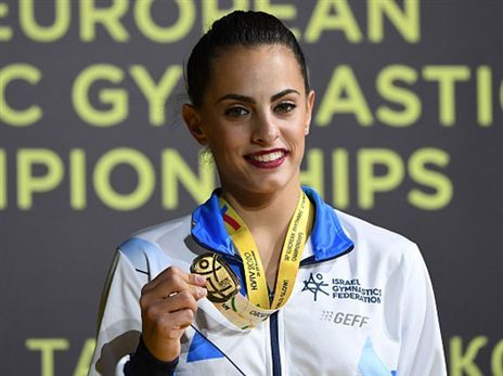ספורטאית השנה. לינוי אשרם. (איגוד ההתעמלות)