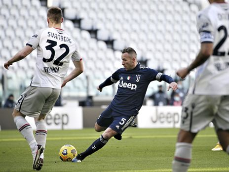 ארתור. שער בכורה בלבן-שחור (Getty)