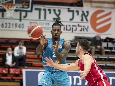 פראת'ר. חולם על אליפות (מנהלת הליגה)