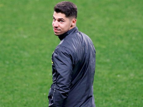 הפרזנטור החדש של סמסונג (אלן שיבר)