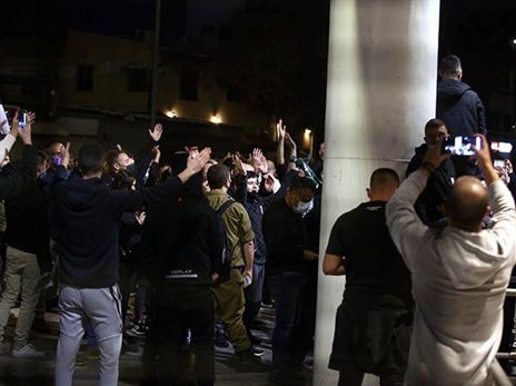 הבלאגן נמשך. אוהדי בני יהודה (getty)