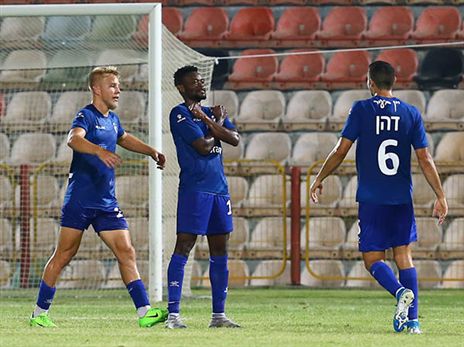 (לירון מולדובן)