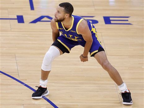 קרי נגד מוראנט וממפיס במנה השנייה (Getty)