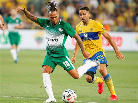 הביע דאגה, אבל לא ביקש לעזוב. שרי (אלן שיבר)