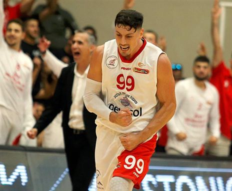 זיו. הרשים עם עונת שיא (אלן שיבר)