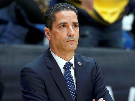 יאניס. יקבל סטופר הגנתי (אלן שיבר)