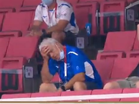 התגובה של פונטי ביציע