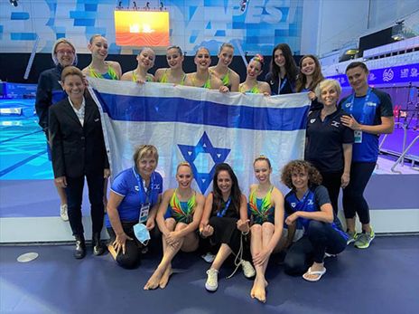 סימנו מטרה והגיעו. נבחרת השחייה (באדיבות איגוד השחייה)