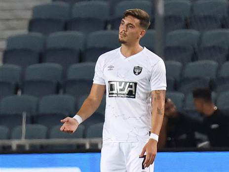 שועה, המאמן לא מרוצה ממנו (דני מרון)