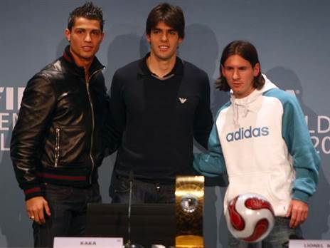 לצד קאקה. הם עדיין שם (Getty)