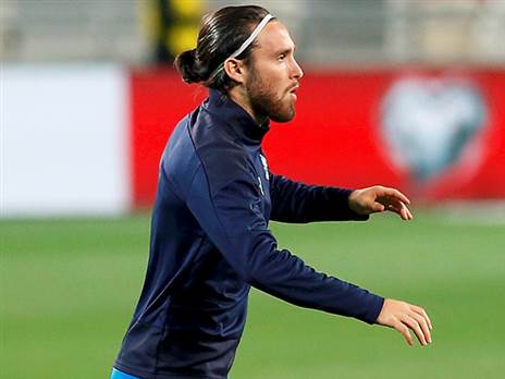 במשפחה הסתירו את מצבו של אביו (אלן שיבר)