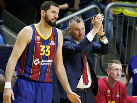 שאראס ומירוטיץ' בהיכל (אלן שיבר)