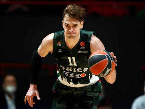 משחק אדיר ודאנק אדיר שלו. הזוניה (GETTY)