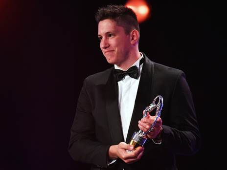 פולמן. מצא נחמה במוזיקה (GETTY)