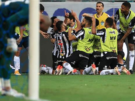 חולמים על דאבל (Getty)