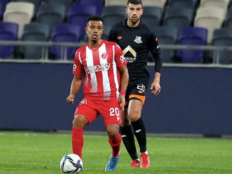 עוד פצוע לאדומים. רוסה (אלן שיבר)