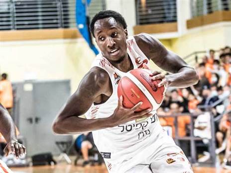 המשחק נדחה קלייברן (מנהלת הליגה)