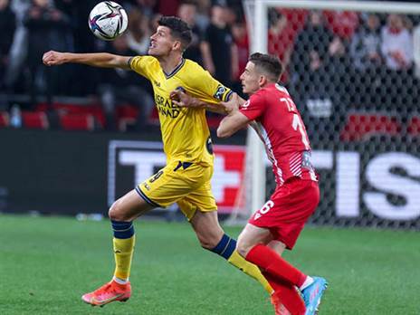 מעל חמש הליגות הבכירות (דני מרון)