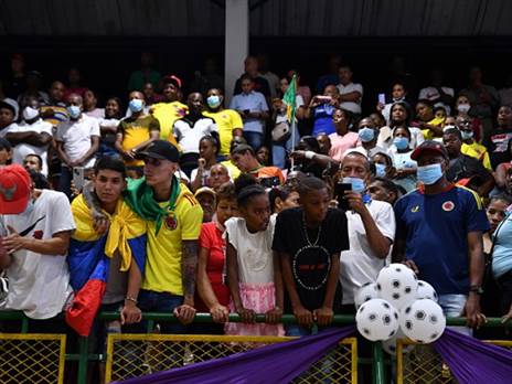 אלפי אוהדים הגיעו להיפרד (Getty)