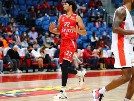 יחליף את אובסוהן. גייטס (לירון מולדובן)