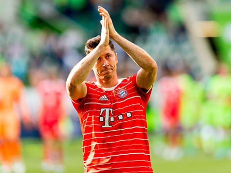 ישחק בברצלונה?