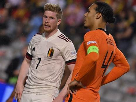 וירג'יל ואן דייק וקווין דה בריינה. משחק מאכזב של הבלגי (Getty)