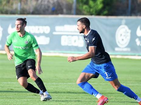 כובש השער הראשון מול גולדברג (צילום: ראובן כהן, האתר הרשמי של מכבי חיפה)