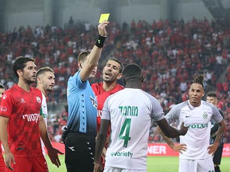 "זה לא חכמה לבוא ולשלוף 10 צהובים" (דני מרון)