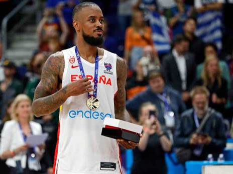 "קיבלו אותי בזרועות פתוחות". בראון לאחר הזכיה (GETTY, DeFodi Images)