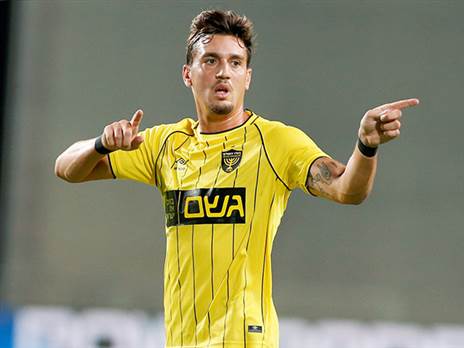 חוזר להרכב הפותח. שועה (צילום: אלן שיבר)