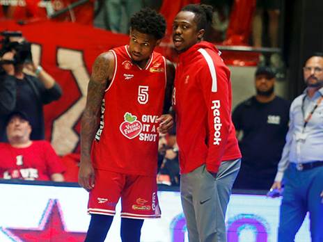 כמעט הסתדרו בלעדיו. בראון (אלן שיבר)