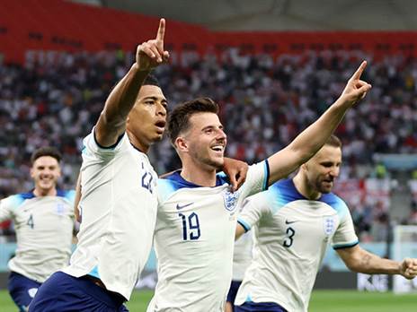 "קבוצה של מועדון" (GETTY)