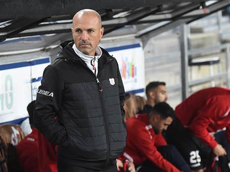 החתמה ראשונה בחלון החורף. זיו אריה (צילום: ברני ארדוב)