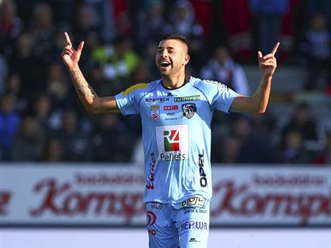 לא פחות מ-16 שערים. בריבו (GETTY)