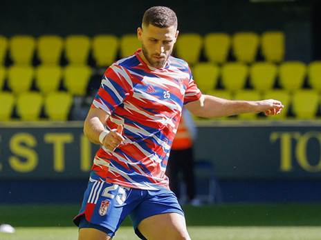 שער בזק בבכורה חלומית. וייסמן (עמוד הטוויטר של גרנאדה)