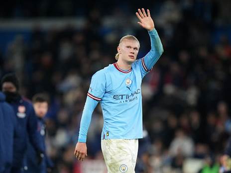 יפתיע ויעזוב? הולאנד (GETTY)