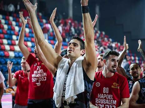 יחגגו בצרפת? (עודד קרני)