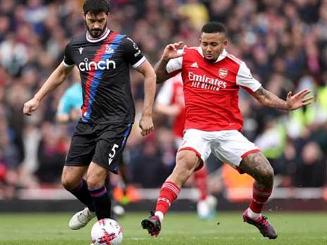 ז'סוס וארסנל רוצים להמשיך ברצף (getty)