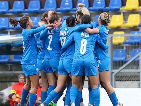 חגיגות הנבחרת אחרי השער (קרדיט: אסי קיפר, התאחדות לכדורגל)