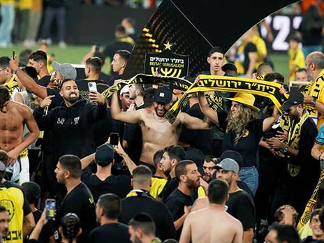 השמחה התחלפה בעצב (אלן שיבר)