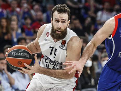 פורש מכדורסל. דאטומה (Getty)