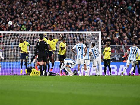 לא ניתן לעצירה. מסי (GETTY)