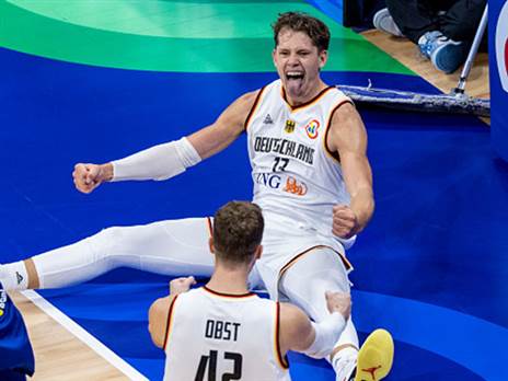 רבע שלישי מוחץ הכריע (Getty)