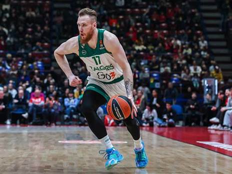 יעבור לפיראוס (GETTY)