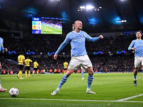 הולאנד חוגג בדרך לשלב הבא (GETTY)