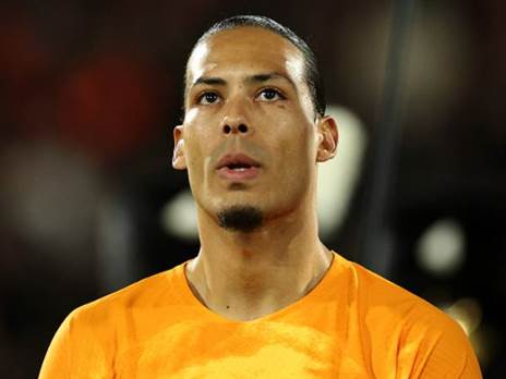 הולנד בדרג 3. ואן דייק (getty)